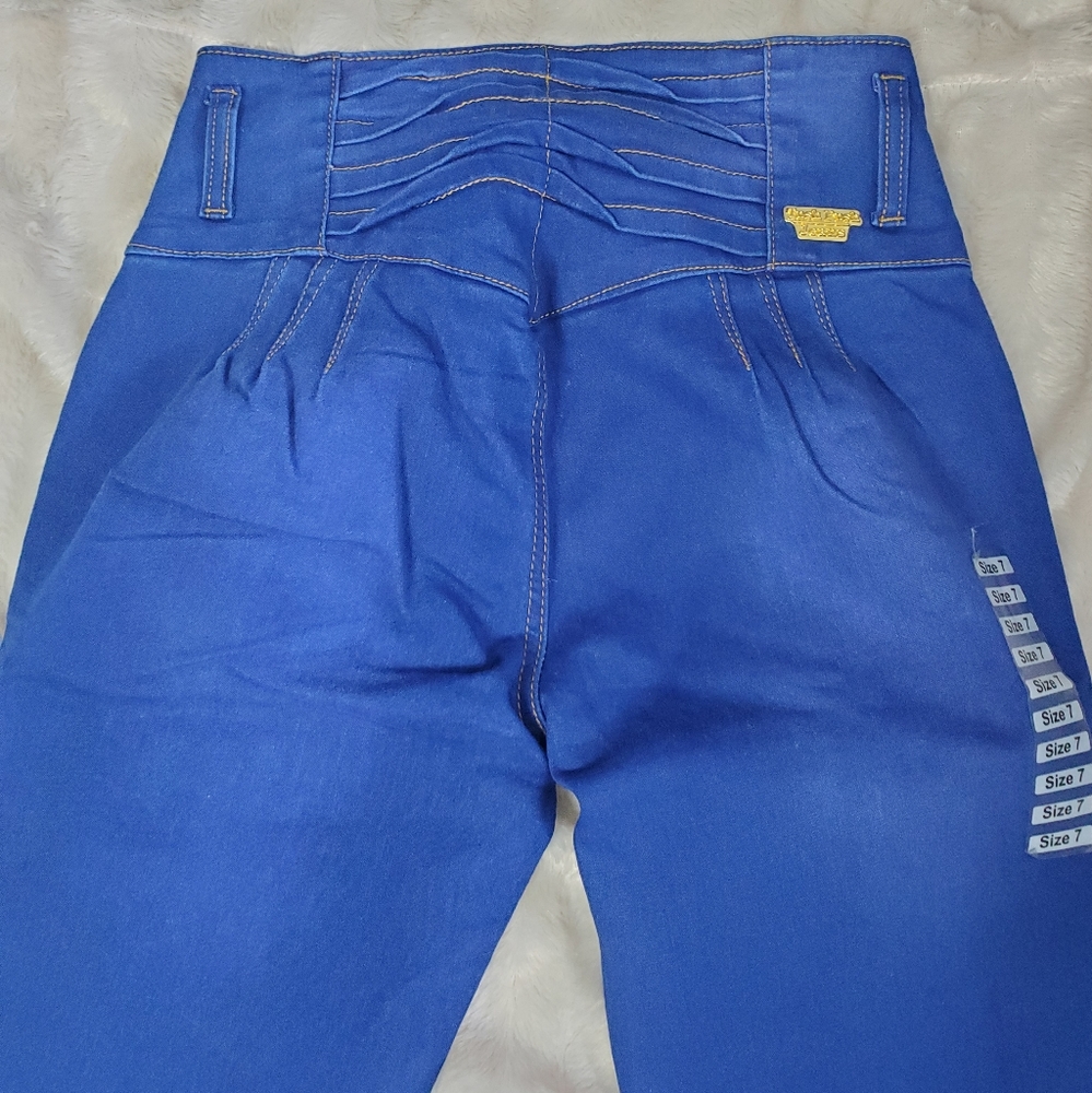 TUSH PUSH~BLUE 4 BUTTON HIGH-RISE JEGGINGS WITH TEXTURED ACCENTS! - Picture 12 of 16
